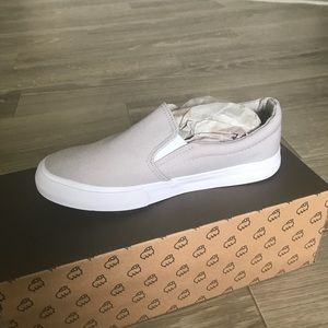 Gray Lamo piper slip on sneakers size 6